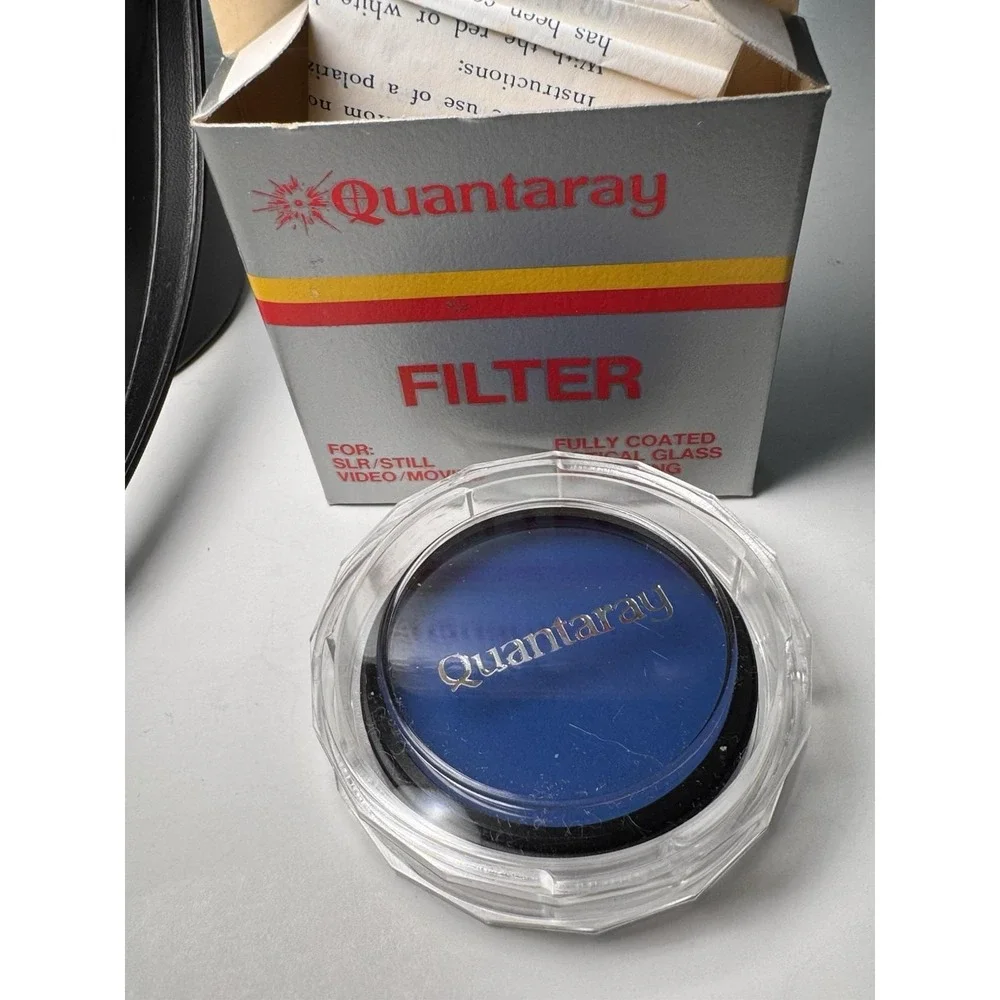 Quantaray Auto Zoom 75-200mm 55 151554 Camera Lens W/ 49mm Filter & Carry Case