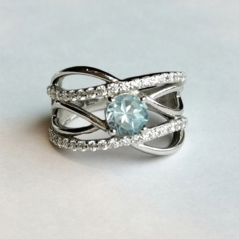 Sterling silver blue topaz gemstone ring sz 6 🆕