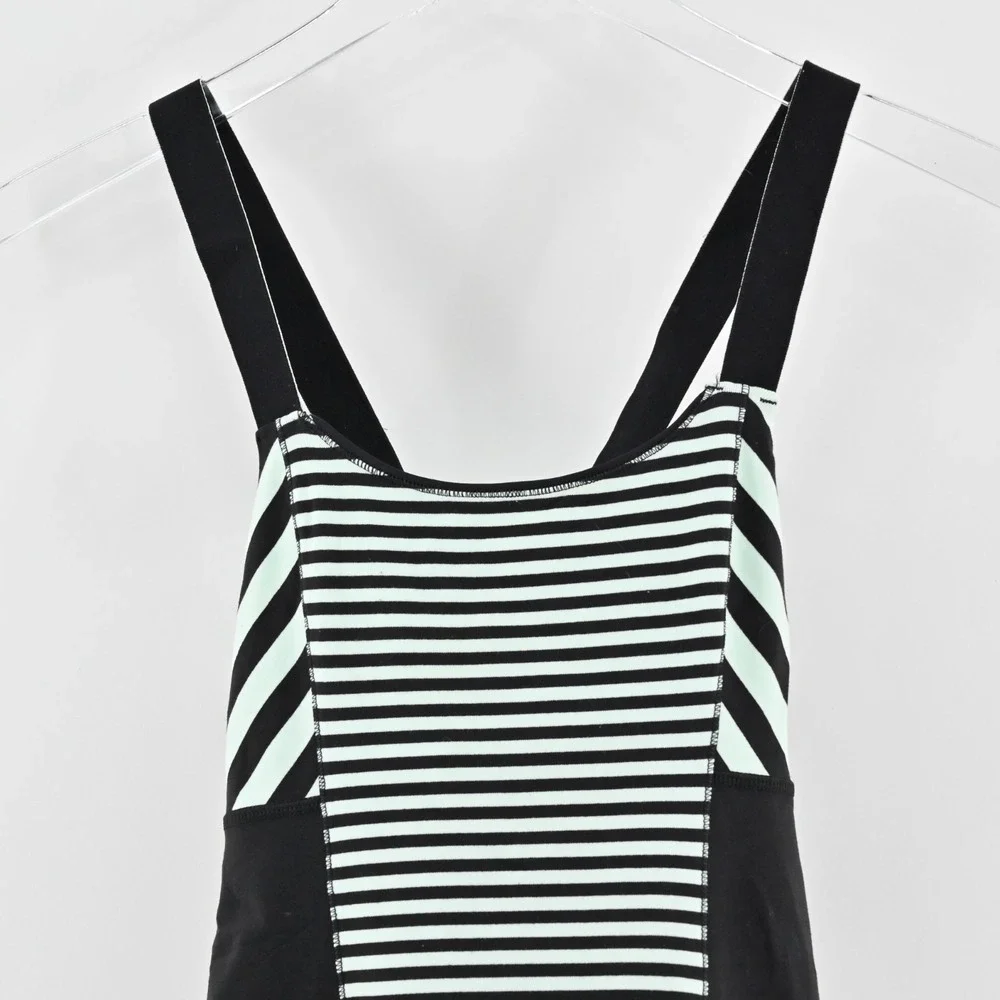 lululemon athletica pre owned