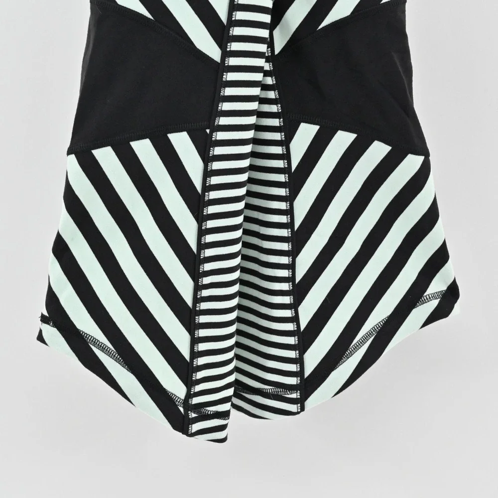 lululemon athletica pre owned