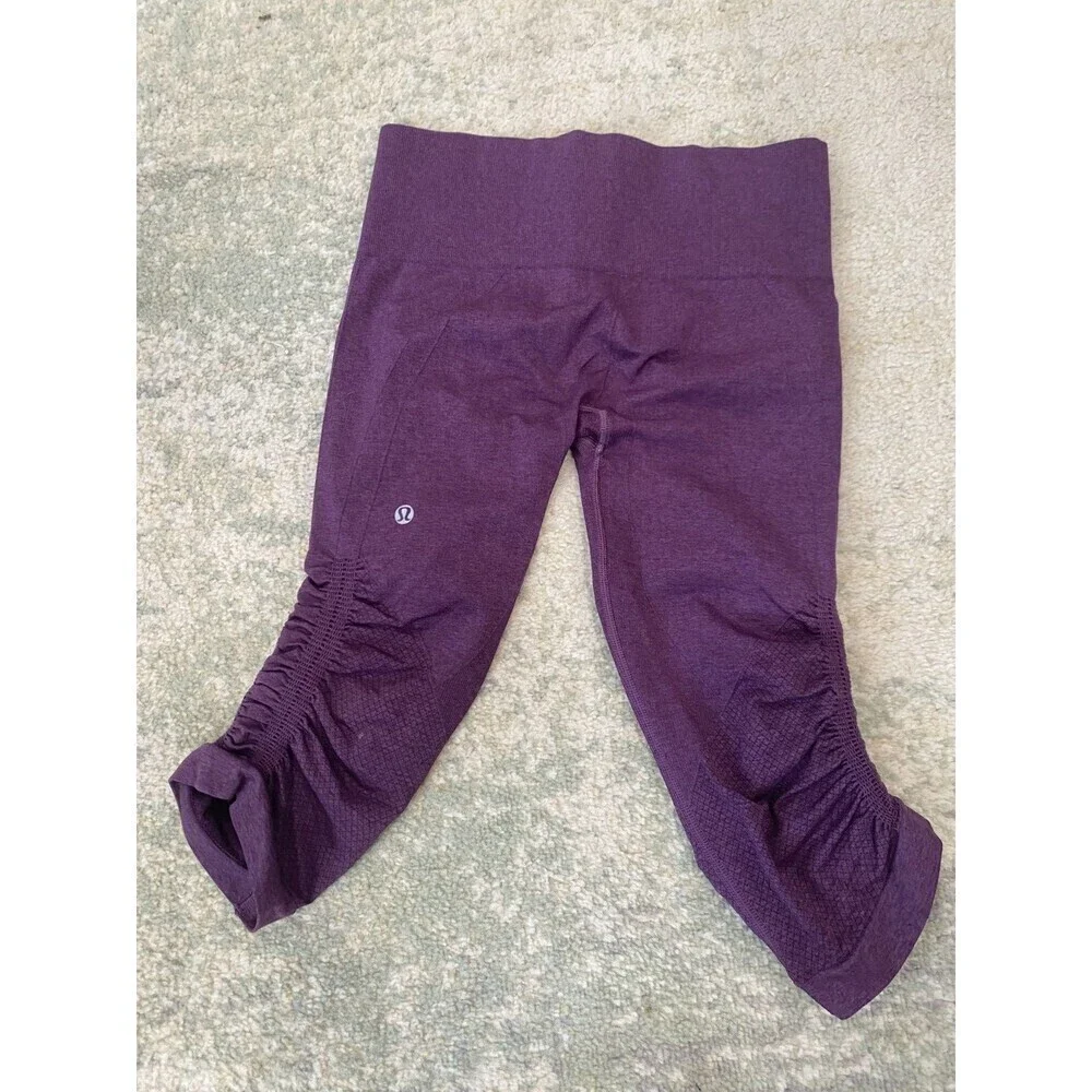 Lululemon Leggings Size 6 In The Flow Capri Purple Ruched Active Yoga Athletic