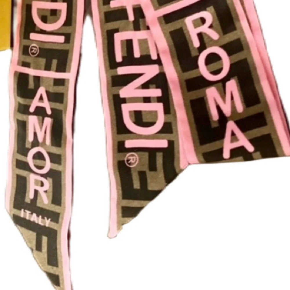 Fendi pink roma