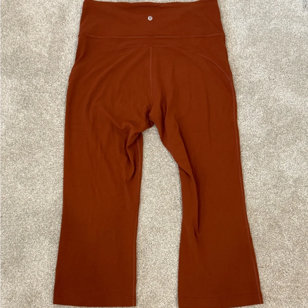 Lululemon Groove Super High Rise Crop Size 14