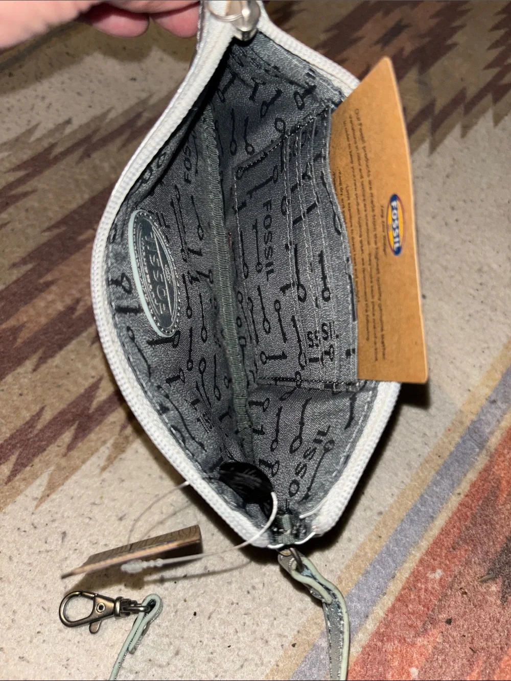 BRAND NEW Fossil Metallic Silver Women's Wristlet Clutch.