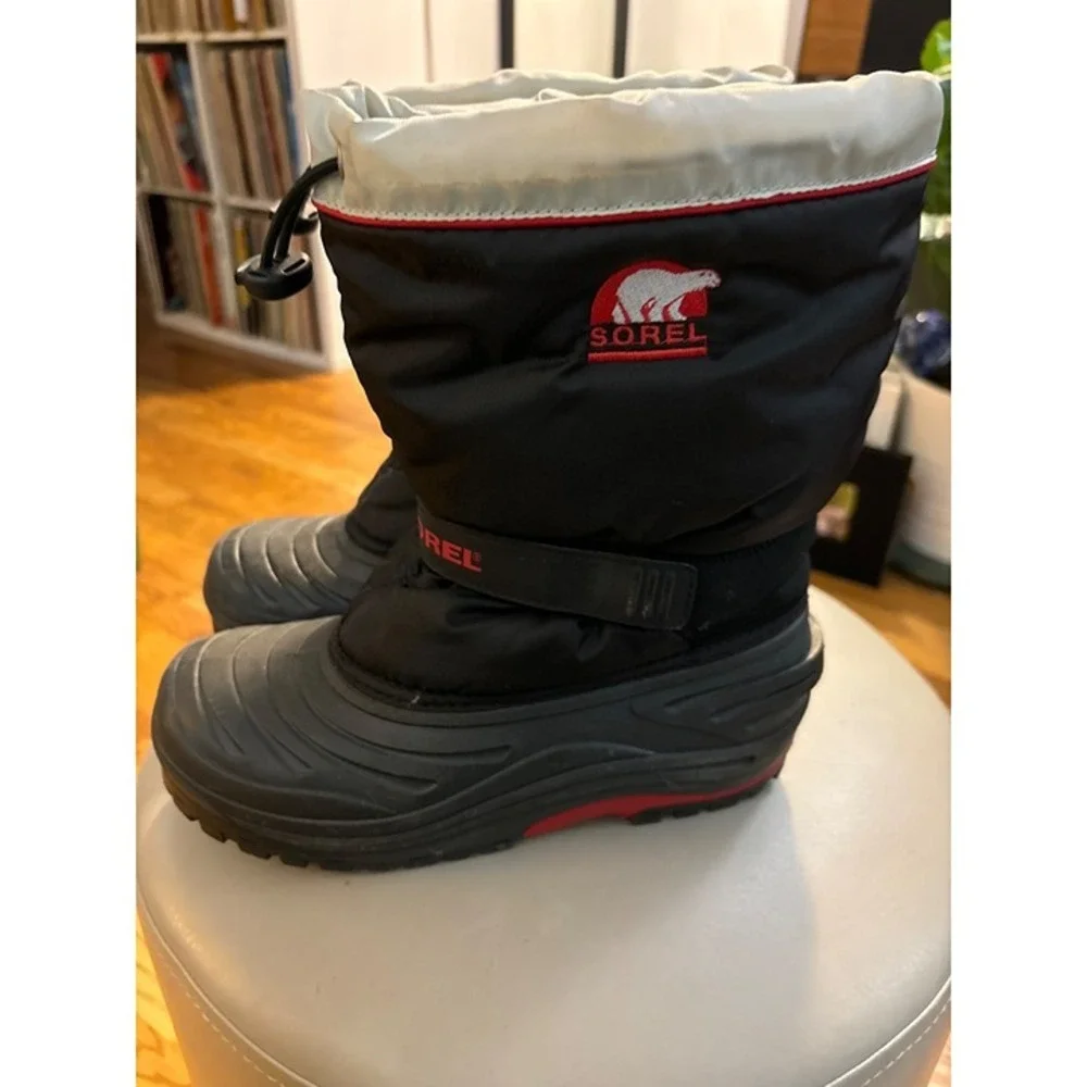 Sorel warmth directional outsole